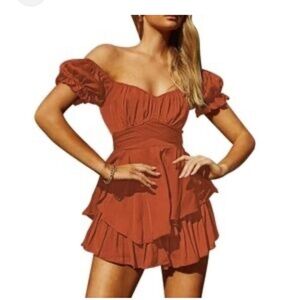 Altar'd State Romper "Nylah"Tiered Rust color size Small Juniors NWT